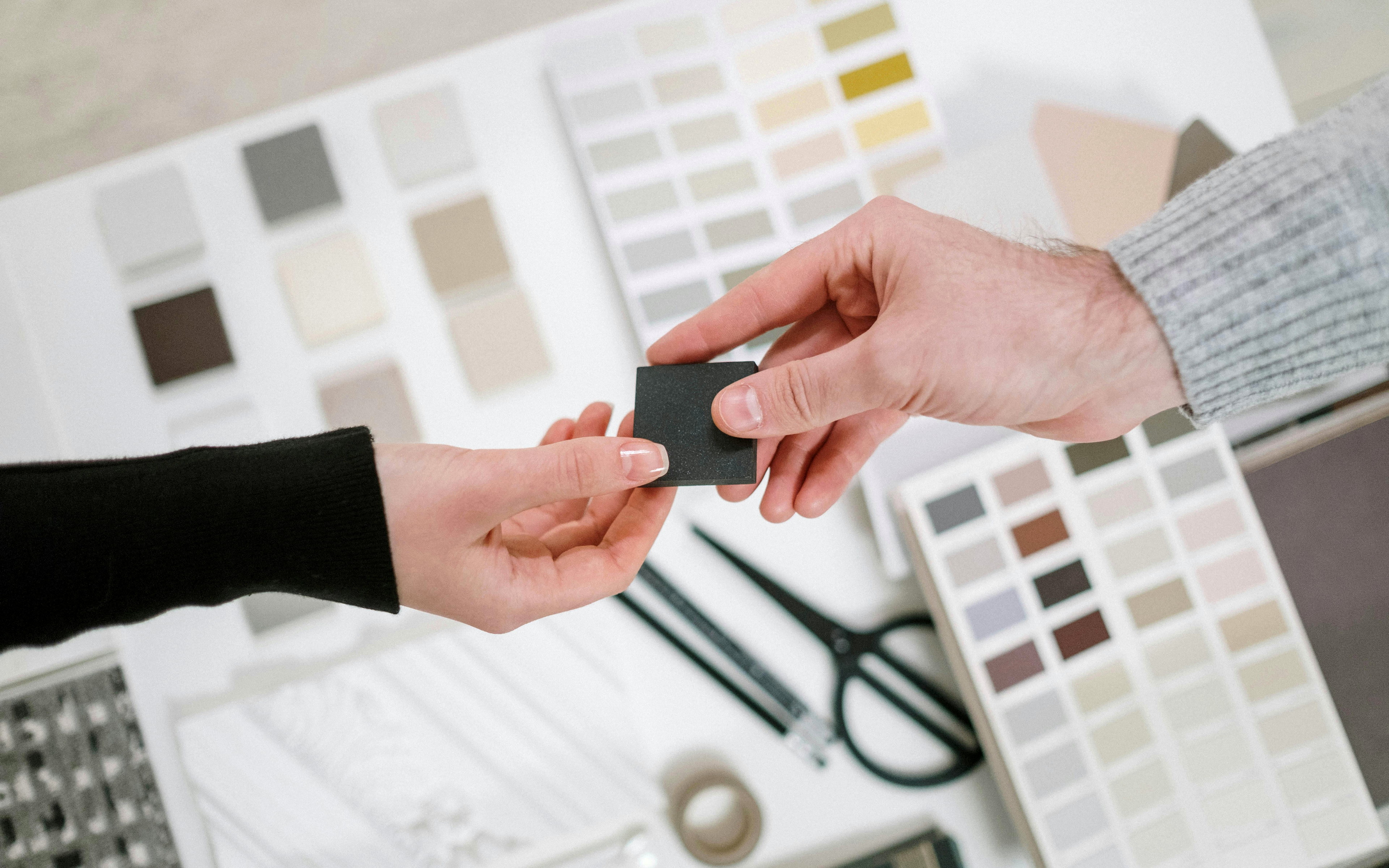 paint distributor article